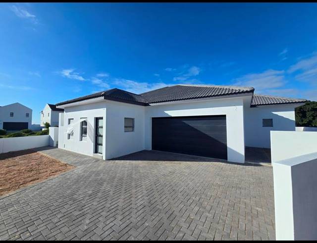 3 BEDROOM HOUSE FOR SALE IN SHELLEY POINT